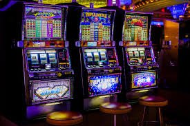 Responsible gaming reminders for Golden Dragon visitors on 7000 app